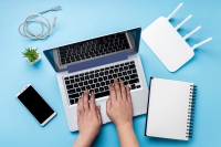 Wi-Fi 6 y Wi-Fi 7: Por qu&eacute; poner m&aacute;s repetidores no siempre soluciona tus problemas de conexi&oacute;n